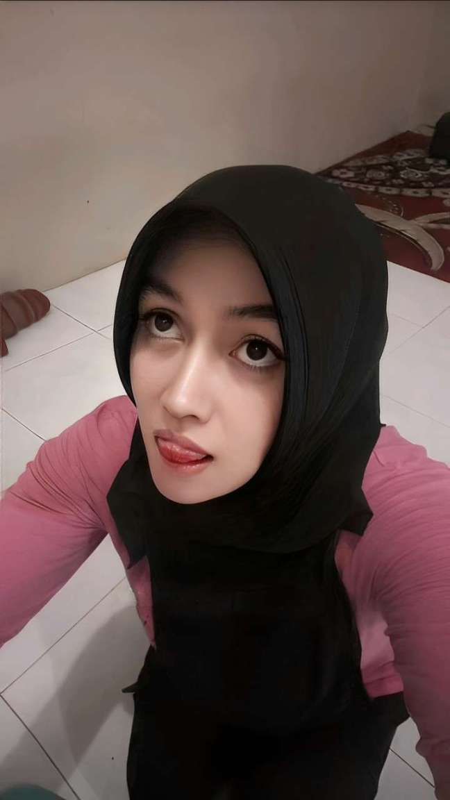 10 Viral Indonesia Video Wiwik Video Viral Terbaru 2025 Anjay Hijab Kebaya coklat