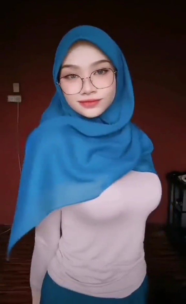 Top Trending Gadis Hijab Viral Sma Burung Abang Terjepit Kerang Ajaib Nyampe Lumer Di Dalam